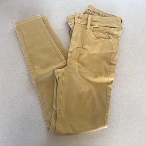 American eagle yellow super high rise jegging